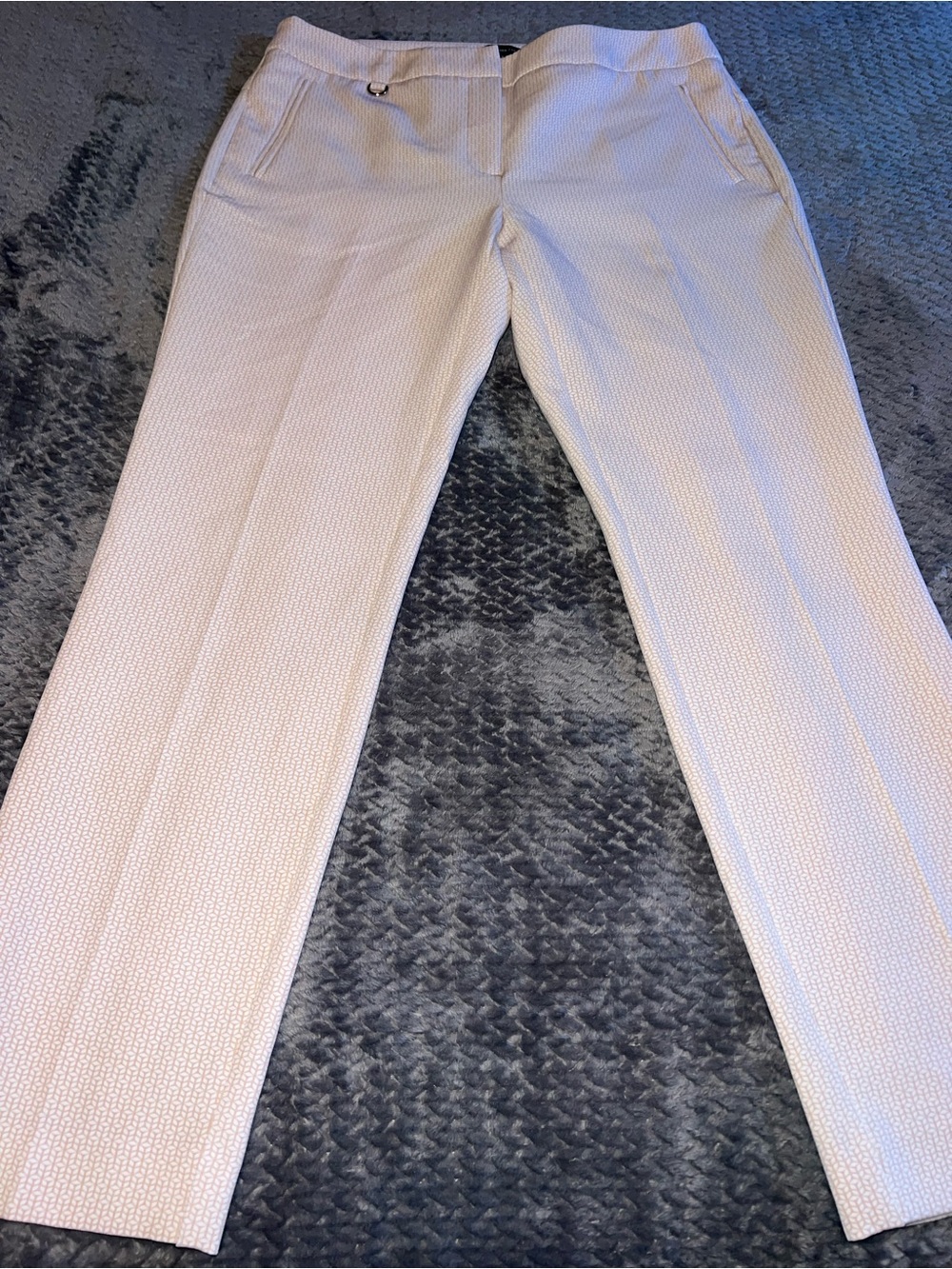 Adrianna Papell White & Beige Patterned Dress Pants